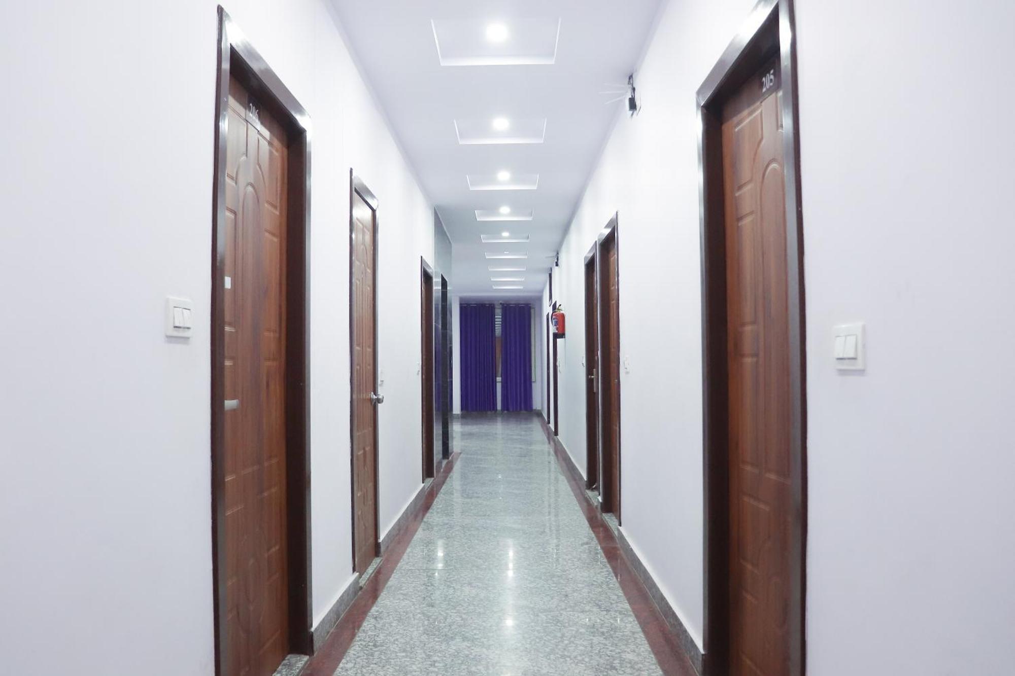 Hotel The Royal Galaxy Rishīkesh Habitación foto
